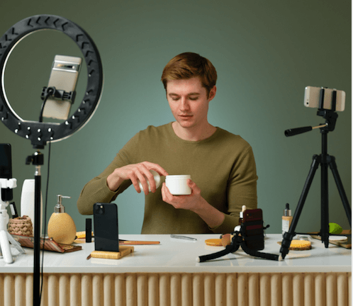 ingin-menjadi-konten-kreator-ini-dia-hal-yang-perlu-kamu-siapkan