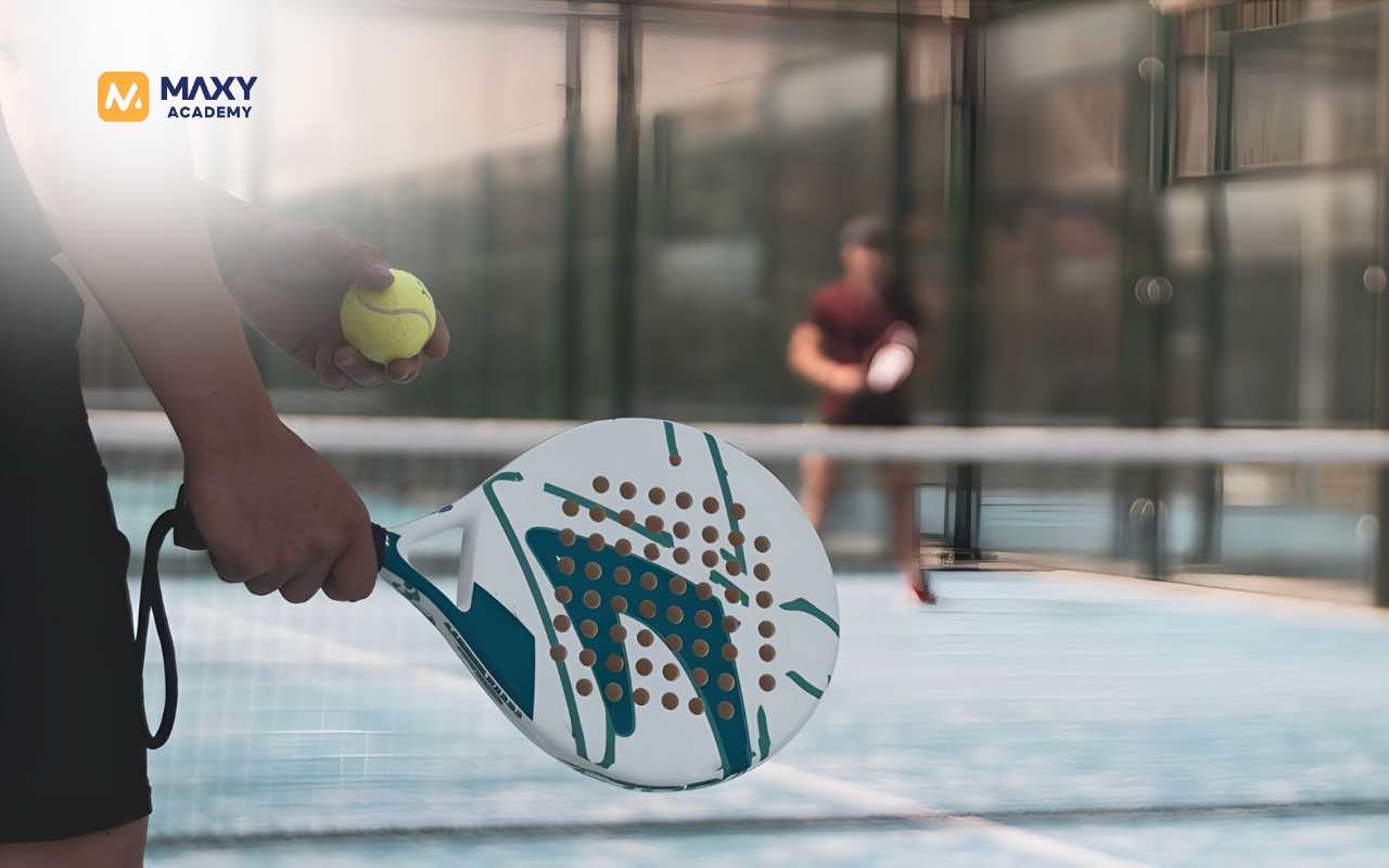 ketika-lapangan-padel-lebih-cepat-didapat-daripada-lapangan-kerja